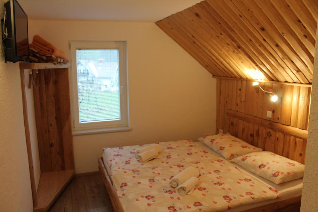 בוהין Apartments And Rooms Cerkovnik מראה חיצוני תמונה